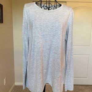 BR Long Sleeved Comfy Casual Top